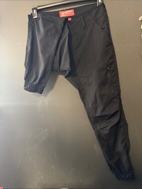 Arizona Jean Company Black Men's Cargo Jogger Pants with Elastic Cuffs